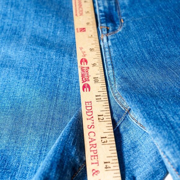 LL Bean womens Jeans Classic Fit 18 Petite high rise straight - Picture 8 of 9